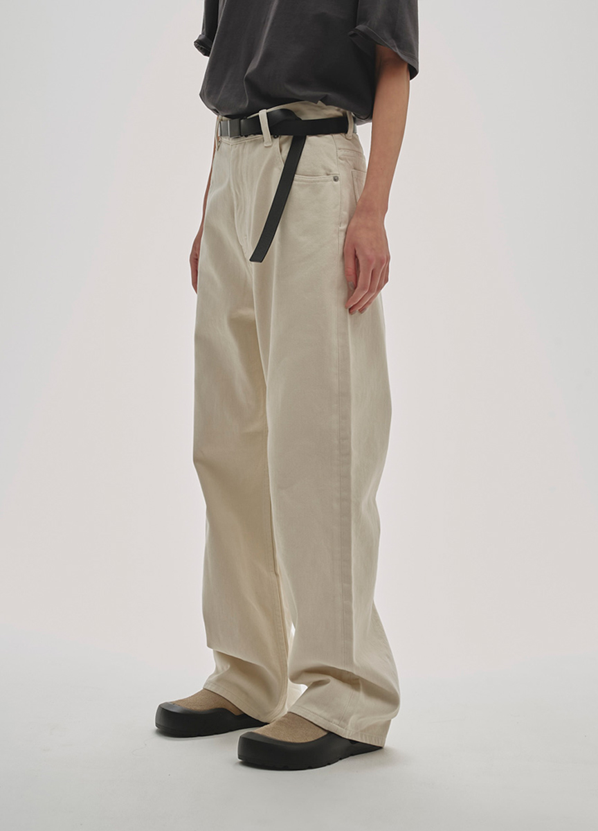 Cary's Denim 直筒牛仔褲 (新色上市)